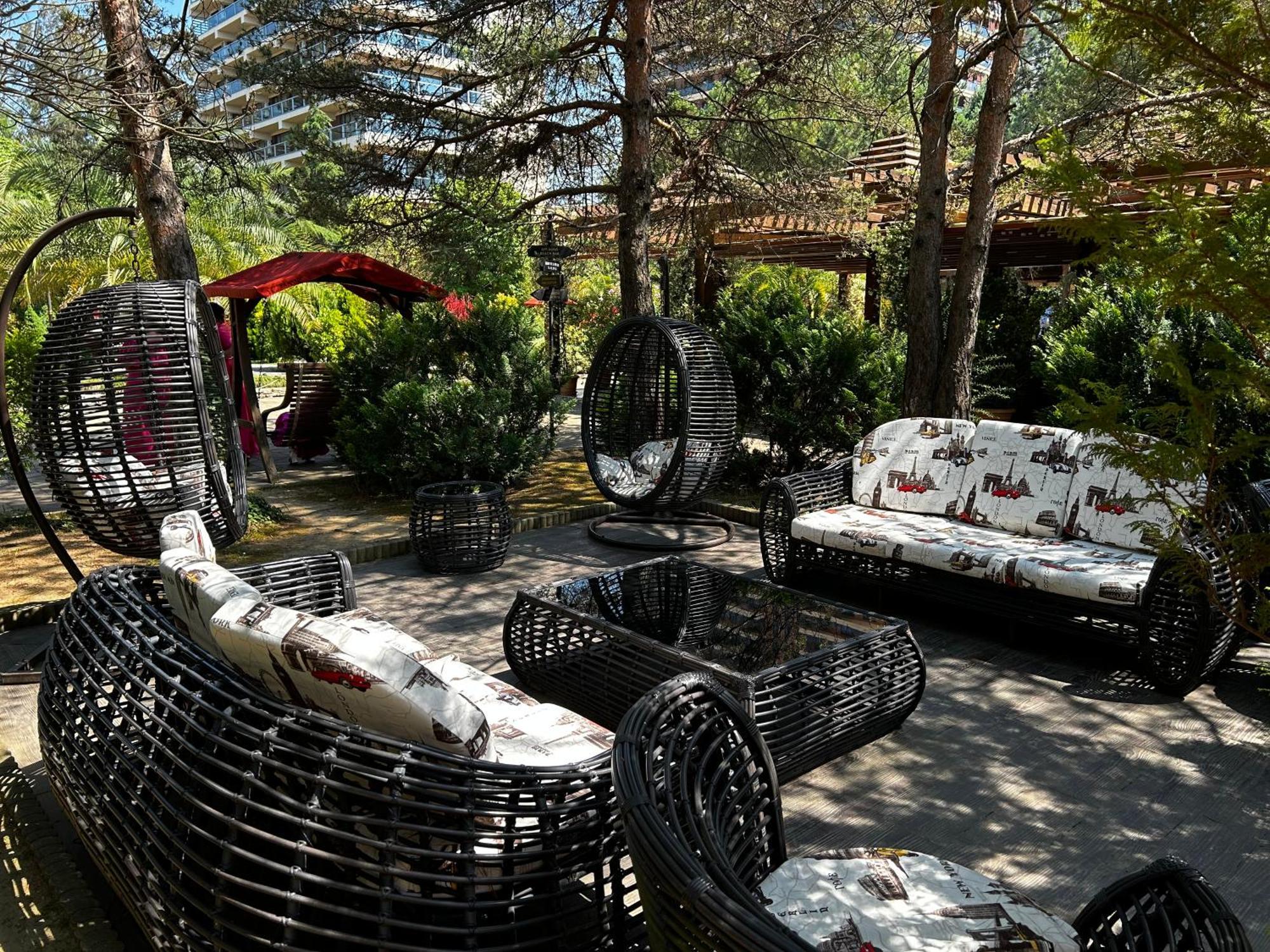 Cемейный Номер С Балконом На 4 Чел Dreamland Oasis Чакви Екстериор снимка